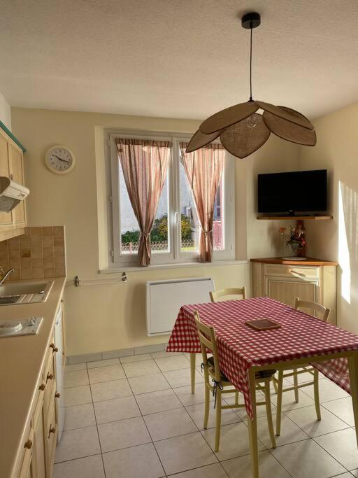 Appartement Au Centre Ville. Cauterets Buitenkant foto